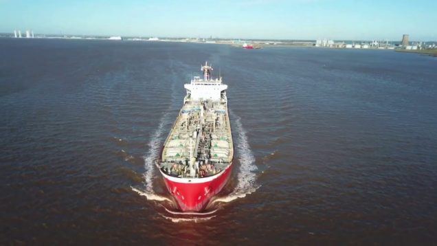 GINGA LEOPARD leaving Saltend on the Humber